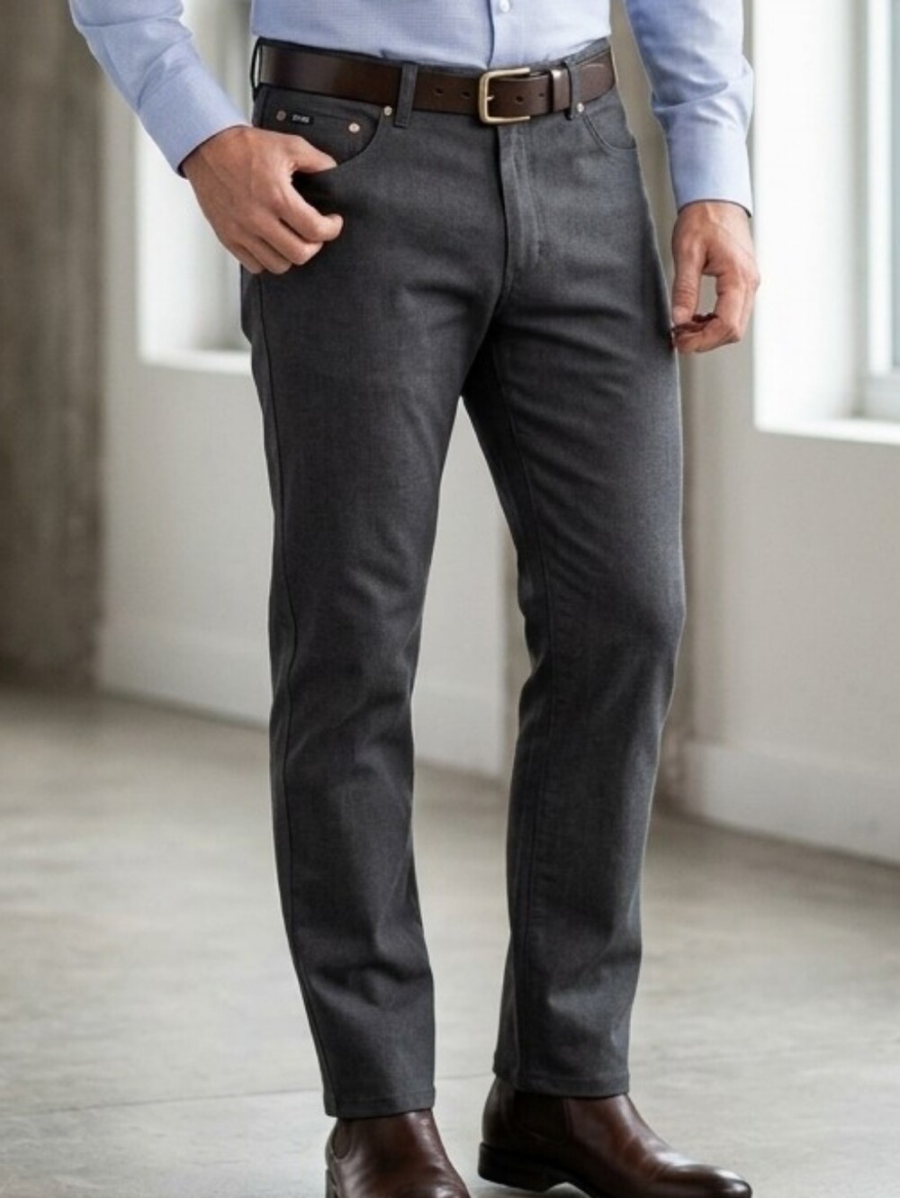 Hiltl Men's Classic Charcoal Grey Flat Front Trousers Size 38/XL